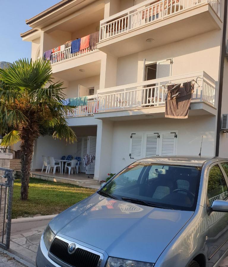 Apartament Mirta Gradac  Zewnętrze zdjęcie